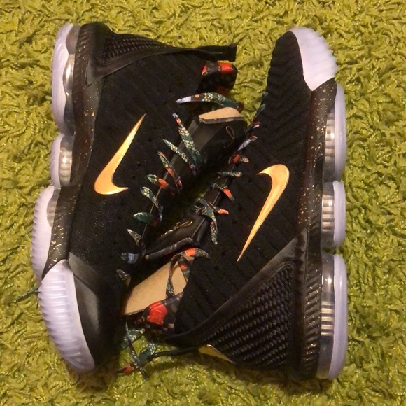 Nike Lebron 16 “Watch the Throne” - Picture 6 of 10